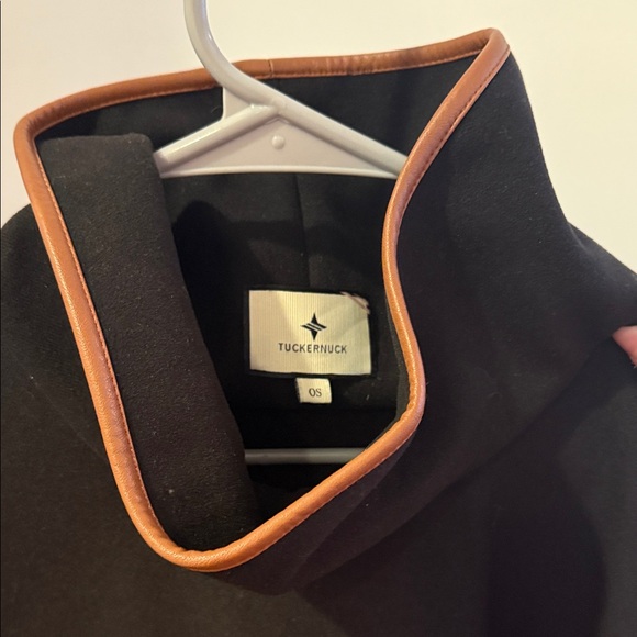 Tuckernuck Black poncho with Tan Trim - Picture 2 of 5